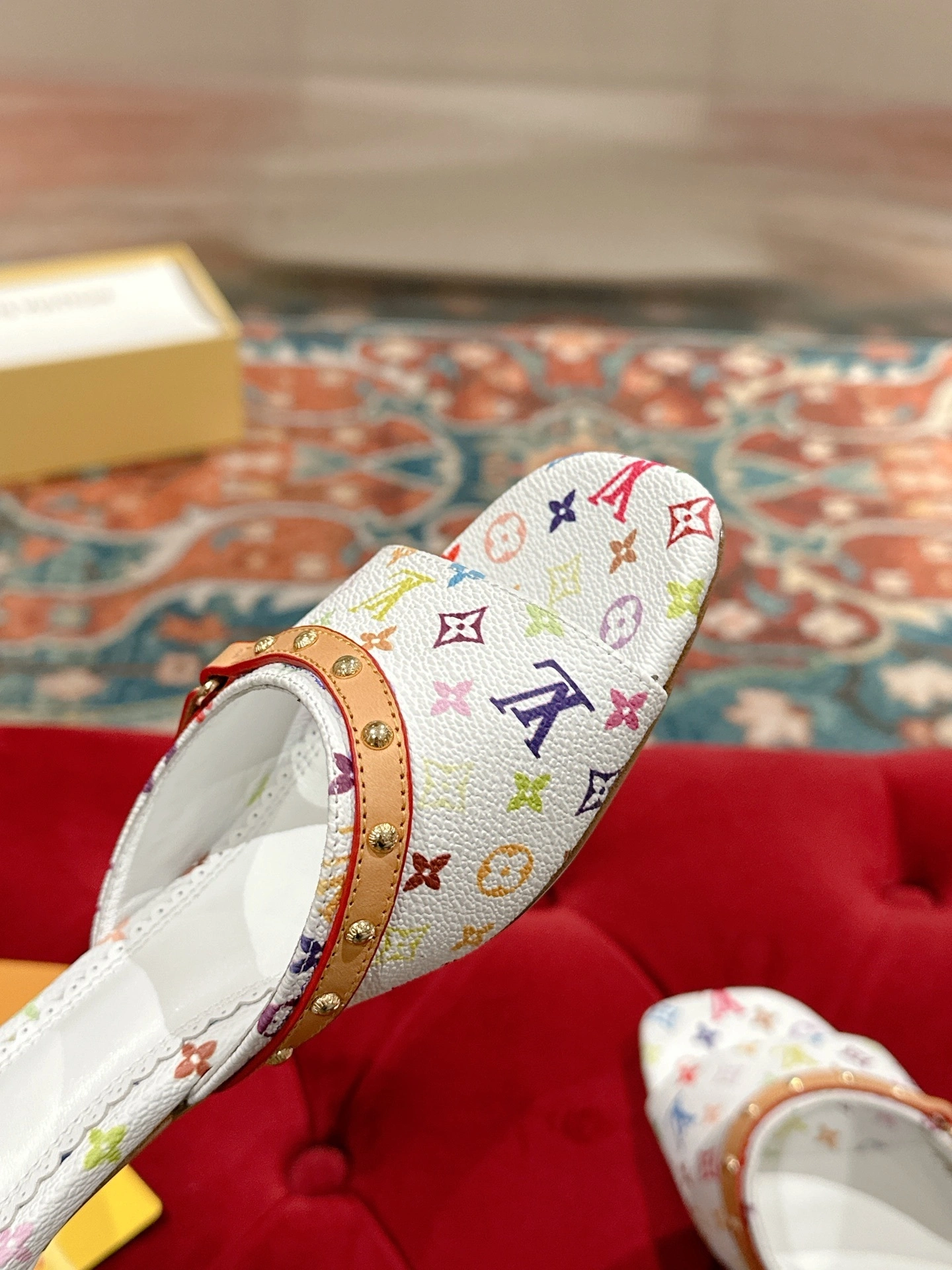 COCO-- 8V 1AGWT9 Heel height：5.5CM item:E-X158C1841